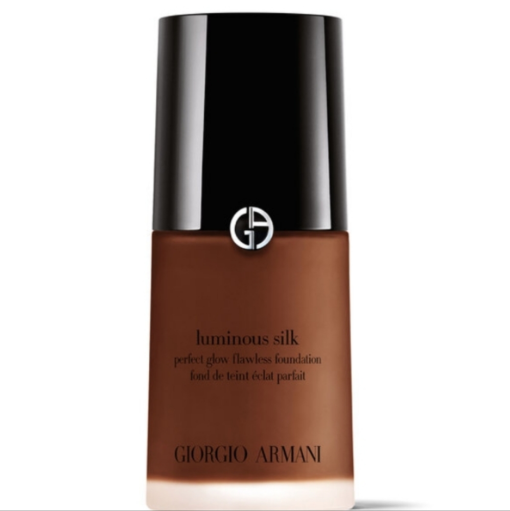 Giorgio Armani Luminous Silk Foundation